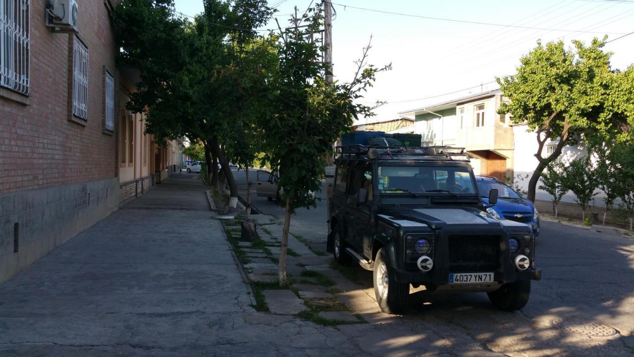 Gulnara Guesthouse Tachkent Extérieur photo